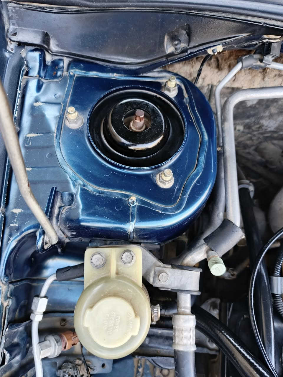 #من رخصت الادمن
سلام عليكم سياره لانسر 2011 محرك وگير خير من الله رقم بغداد دولي تحويل بنفس اليوم السعر78 
الاتصال ع ***********
***********

مكان السياره ديالى الخالص
