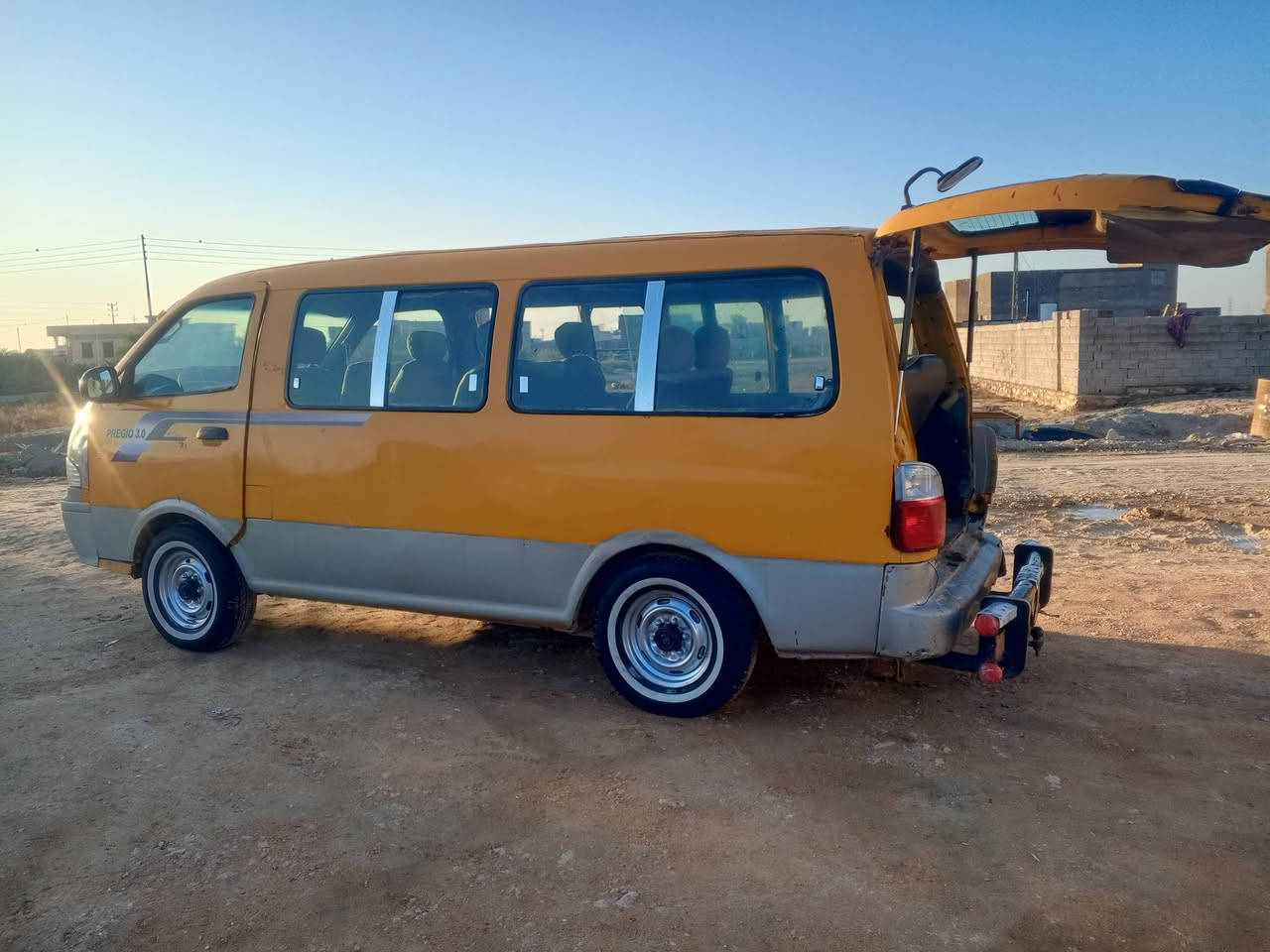 السلام عليكم بريجو م99 رقم كربلاء الماني مصفره هيئه وغرامات گشر حلو گير محرك حداديه تخم تاير دوشمه كهربائيات كله عشرط العنوان السماوه السعر 38 وبيه مجال الاتصال ***********
