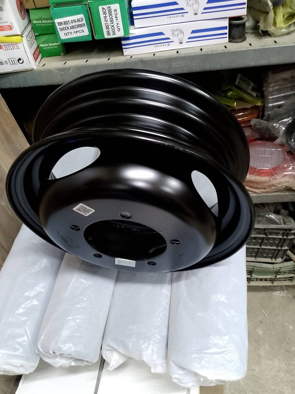 محلات ابو عادل
 لبيع الادوات الاحتياطيه
 للسيارات الكوريه 
كيا      بنكو.     بريجو    ام عيون.      فونتيرا.     بنكو 3
 بغداد كسره عطش.             يوجد خدمه توصيل 
كافه محافظات العراق.          المراسله على الواتساب
 على الرقم هاتف.                   ***********
