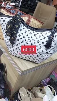 حقيبة نسائي • بابل الأسكندرية • شارع الخضر