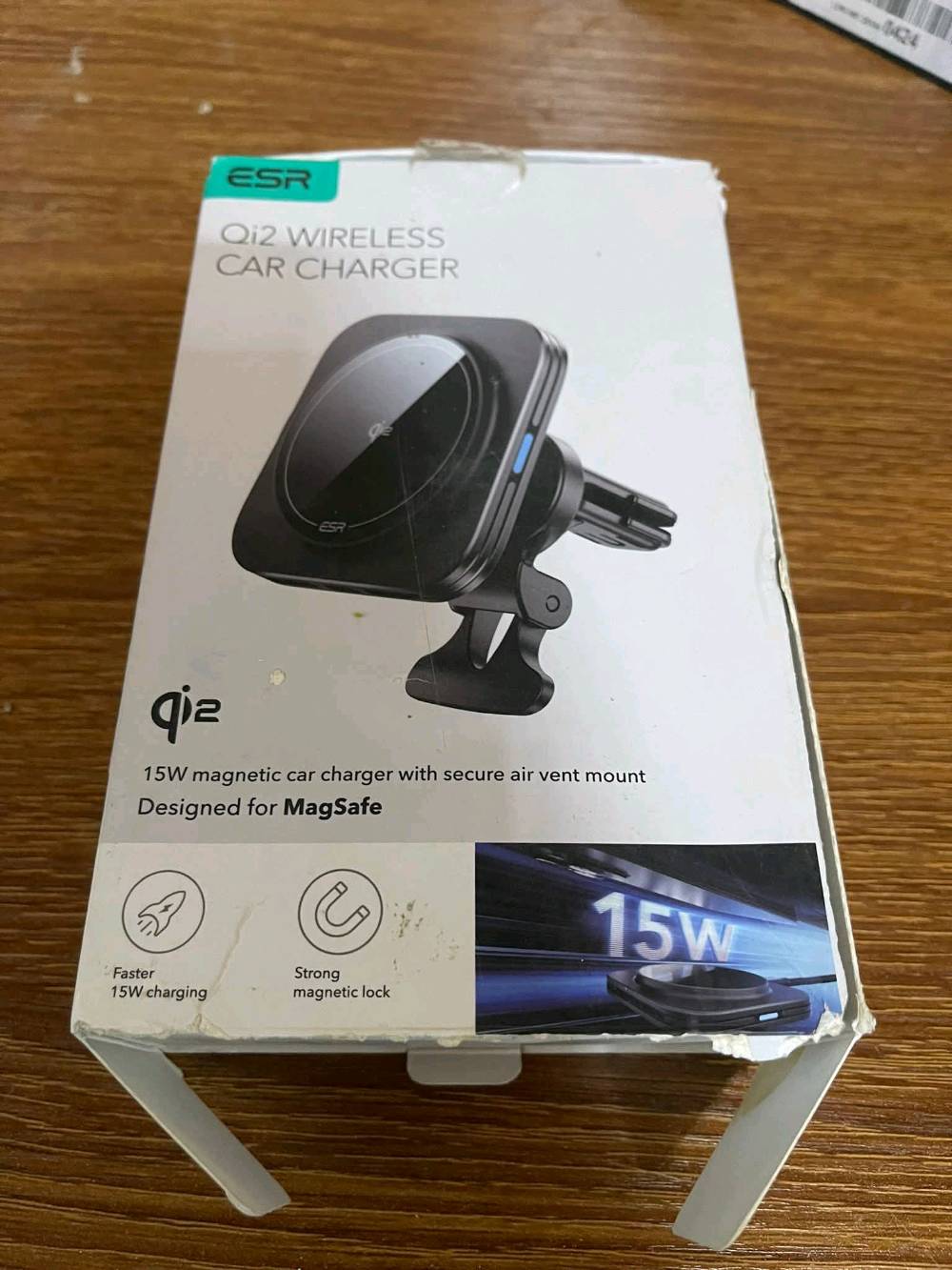 السلام عليكم اربع قطع الكتروني 30 الف مع التوصيل كل المحافظات 
ما هو موقعك الحالي لتسهيل عملية التسليم؟: 
توصيل
هل الشاحن اللاسلكي والقلم جديدة أو مستعملة؟: 
جديد
هل توجد ضمانات متاحة مع الروبوت الذكي أو قاعدة الشحن؟: 
نعم
ما هي السعر المطلوب لكل من هذه الأدوات؟: 
30 الف
هل هناك صور إضافية لكل عنصر توضح حالة المنتج بشكل دقيق؟: 
نعم يوجد