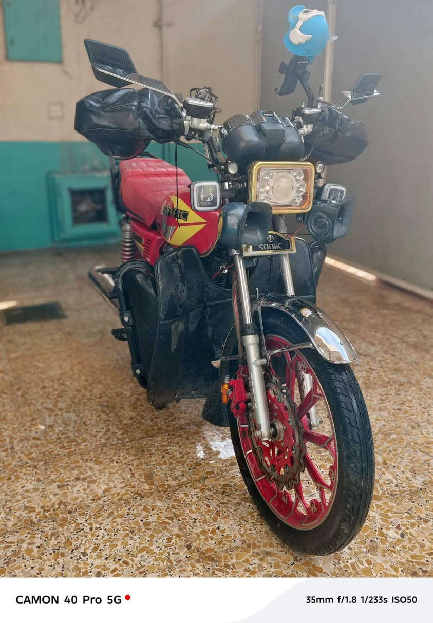 السلام عليكم دراجه سافان للبيعصارلهه شهرين من طالعه من الوكيل وكيلهه العارضي الدراجه رقم نجف سنويه باسمي دراجه جاهزه من كلشي نهضه معدل دك 130 محرك 200cc محرك سبانه ما ممدوده عليه دراجه نقصهه بك لايت واشاره يمنه وره بس مكاني نجف سعرها (1600) ‏
‪0788 740 6014‬‏ هاذ رقمي و الخاص مفتوح
السلام عليكم دراجه سافان للبيع‏
