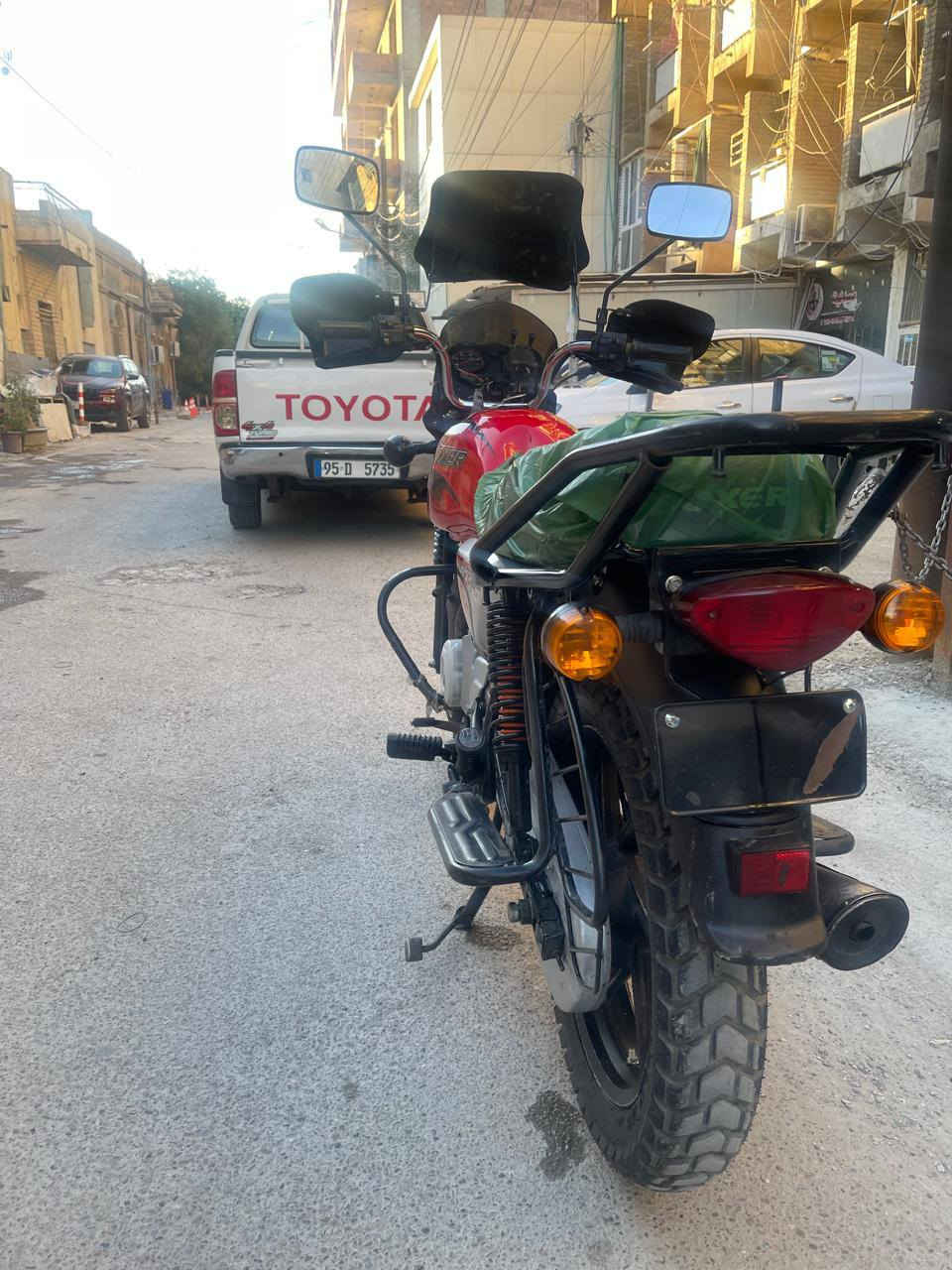 بوكسر 2022 مرقم مكاني بغداد كراده داخل لدراجه نضيفه ومتعوب عليها ومتروكه سعر 2100 وبيها مجال حك الجيه رقمي *********** واتساب
