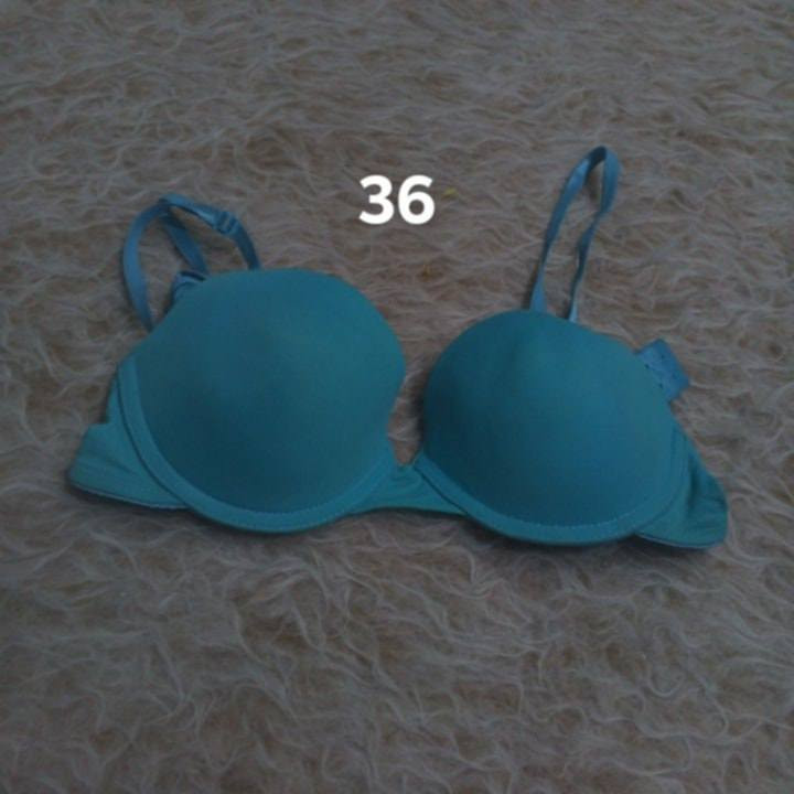 على الف القطعه
لحكن تخفيضات
حمالات الصدر شي ان القطاع بالف
القياسات داخل الصور 
متوفر انواع القياسات والموديلات
توصيل متوفر


**إذا كنت صاحب هذا الإعلان وتريد حذفه لأي سبب، رجاءا أرسل رسالة إلى الدعم الفني**