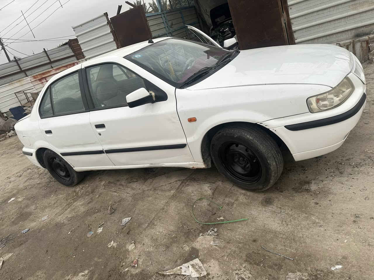 سلام عليكم سمند للبيع موديل 2011مكينه كير حداديه كله جديد كهربائية شغاله وباقي التفاصيل  اتصال على هاذا الرقم ***********
