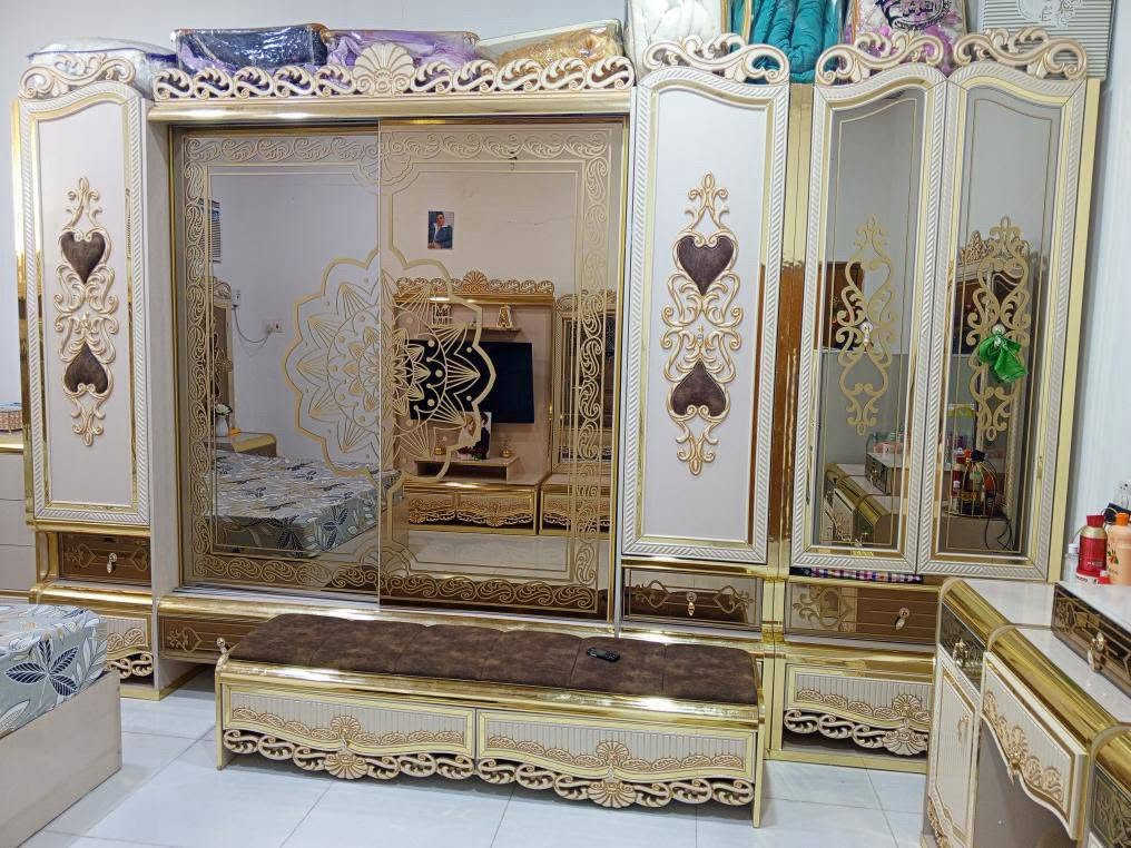 غرفه نوم تركيه اخت الجديده 11قطعه ضخمه كلش اي ستفسار علق وانه جيك وهاذه رقمي7840 858 4118
