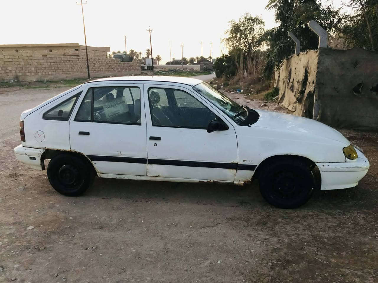 دايو لمنز 1996 باسمنه كير ومكينه مكفوله تخم تايرات جاهزة بدون نقص مازدات عندي جدد ماشادهن
سعرها 17وبيها مجال مكاني ديالى الغالبية ***********
