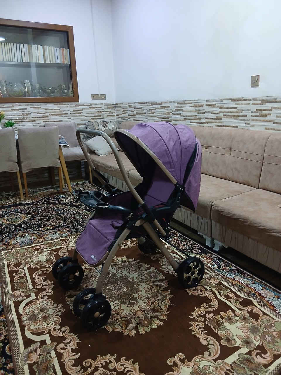 55 الف نیهایە
سلیمانیە توصیل موجود


**إذا كنت صاحب هذا الإعلان وتريد حذفه لأي سبب، رجاءا أرسل رسالة إلى الدعم الفني**
