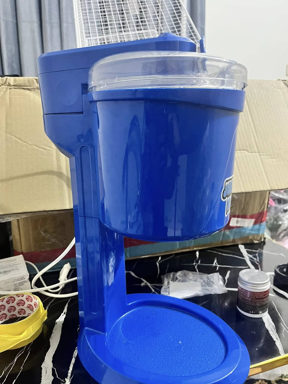 مكينه صنع الايسكريم ***********
