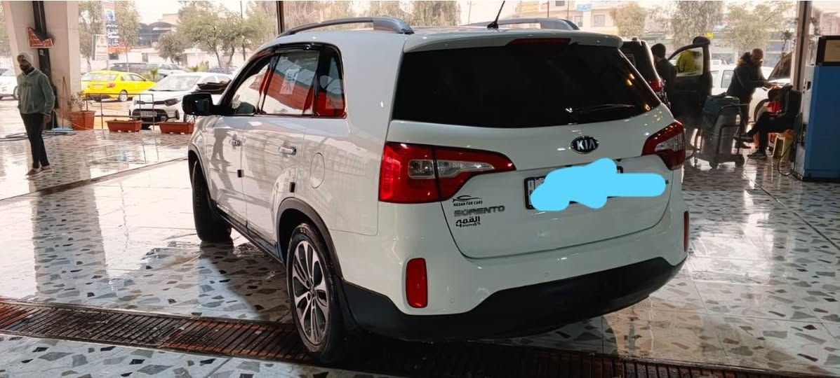 كيا ‏ ‏سيرنتوا 2013 صبغ ما بي رقم جديد سنوية جديدة هزة جديدة كربون بنزين  رقم اثنين 
‏‎***********
‏*********** 
￼ سيارة في معرض الروضة لتجارة السيارات 
‏سعر 190 نهايته ￼￼￼
