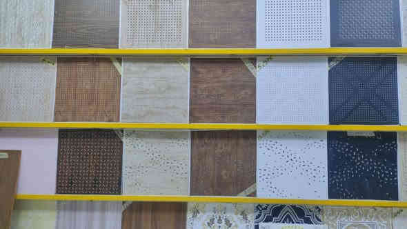 اتصل واتساب *********** يوجد خدمة توصيل سقف ثانوي تغليف جداري بديل الخشب واصباغ وجبس بورد وبديل رخام ولاصق جدران عمل وبيع كافه أنواع الديكور
