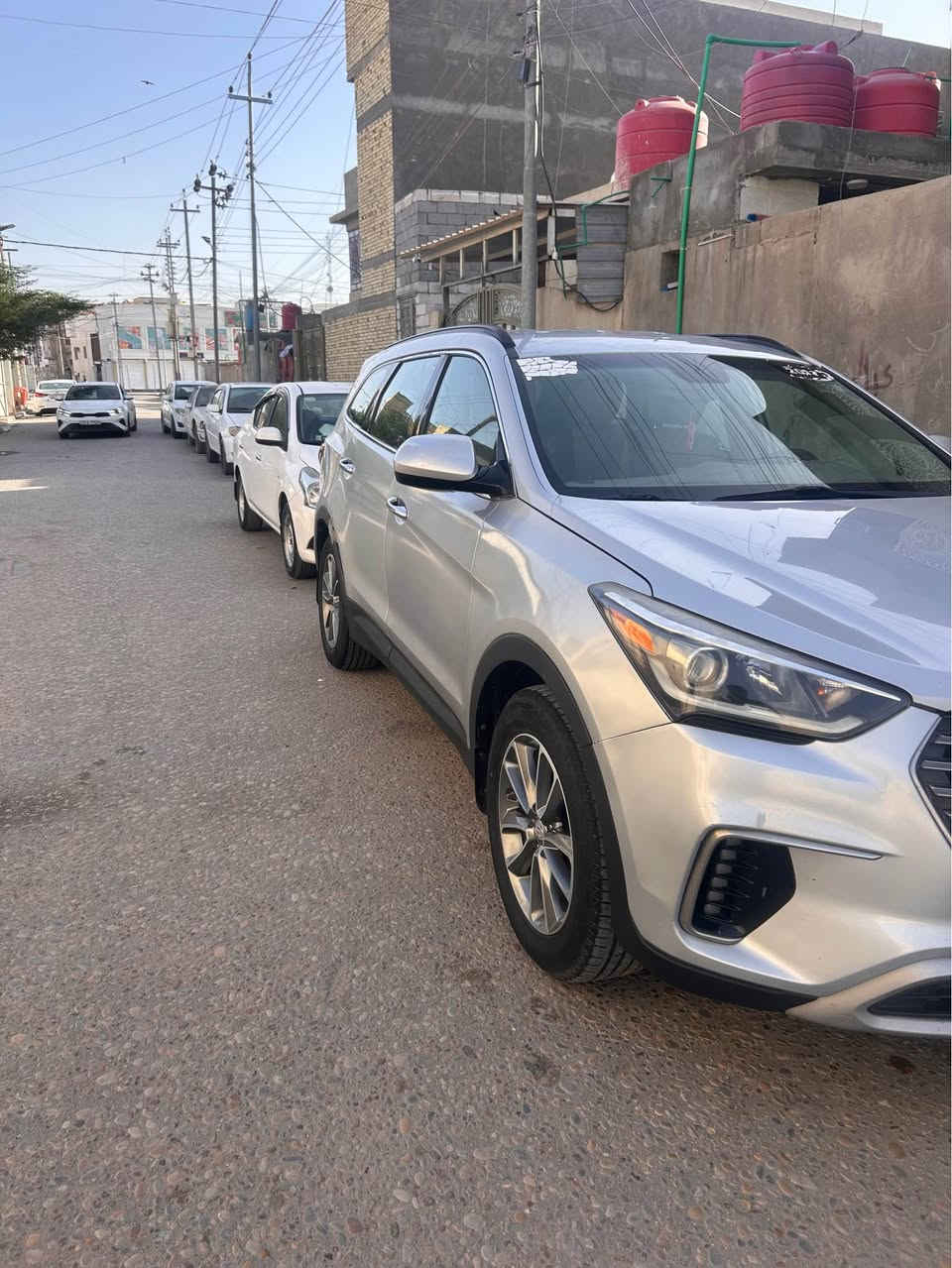 سنتافي كراند 7 راكب  3 قطع تبريد مديل 2017 سياره بيها قطع صبغ وباب مبدل والباقي كفاله سياره 3300   6سلندر رقم أربيل منتهي عنوان البصره المن الداخلي  رقم تاليفون ***********.      المو شراي لا يخابر   سعر ب155 وبيها مجال Singapore
