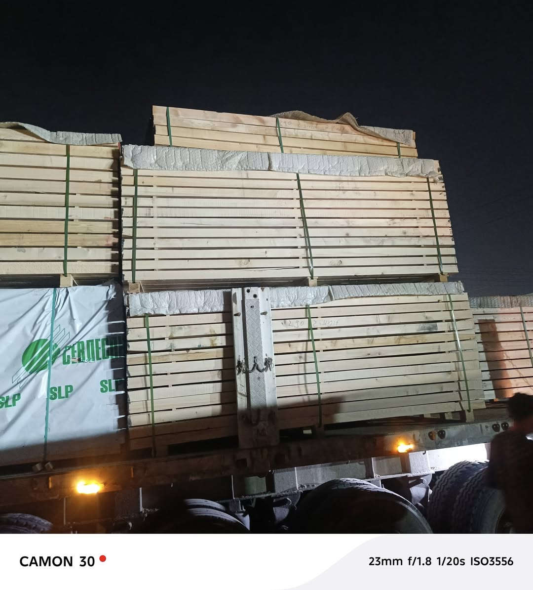 سلام عليكم سير 4*4طول 3متر و4متر 
ديالى بعقوبه ام العضام


**إذا كنت صاحب هذا الإعلان وتريد حذفه لأي سبب، رجاءا أرسل رسالة إلى الدعم الفني**