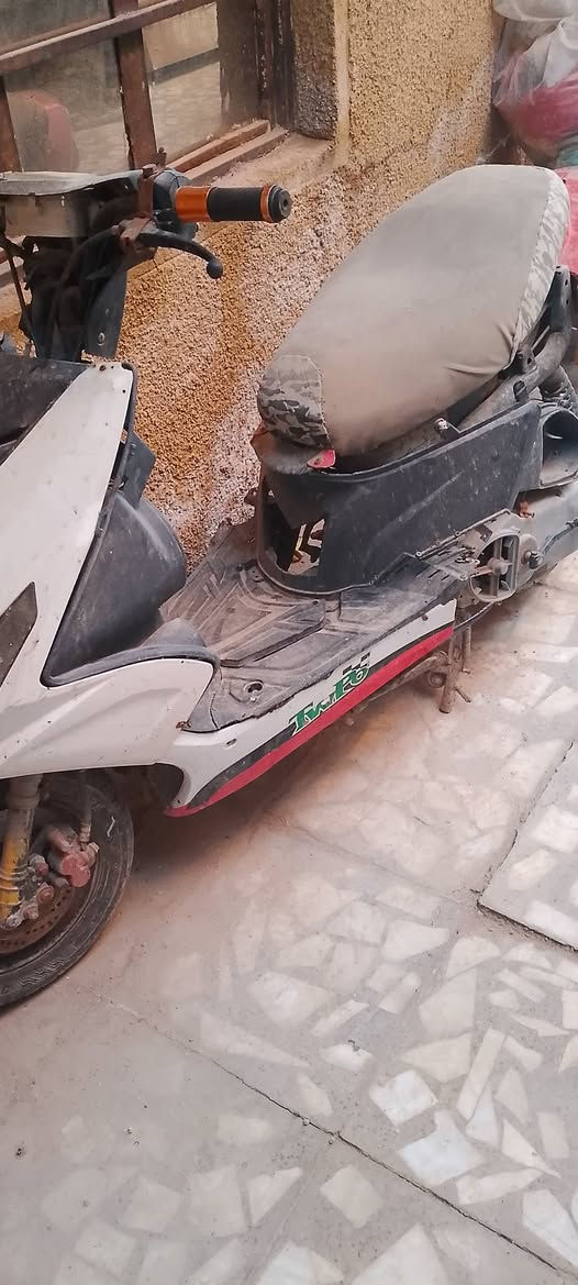 دراجه ماكس شغالة نقصها قمجي سكليتر مكطوع للبيع


**إذا كنت صاحب هذا الإعلان وتريد حذفه لأي سبب، رجاءا أرسل رسالة إلى الدعم الفني**