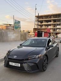 𝟐𝟎𝟐𝟓 𝐓𝐎𝐘𝐎𝐓𝐀 𝐂𝐀𝐌𝐑𝐘-XLE تويوتا كامري (Xle)موديل : 2025   رقم بغداد ابأسم...