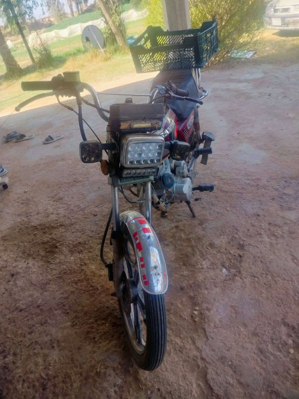 سفانه البيع موديل 2020اوراق أصولية مكان جبله زبيدي شاخه 15 سعر 350وبيه  مجال 
***********
