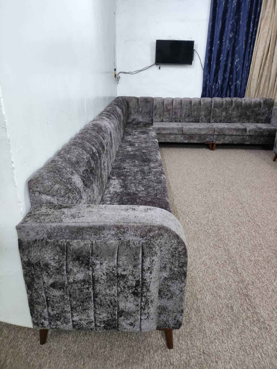 السلام عليكم
تم تسليم طلب الزبون 
ديوان مودرن حسب الطلب  تزكام  درجه اولى 
نجاره علي كاضم 
بابل الحمزه الغربي 
واتساب ***********
