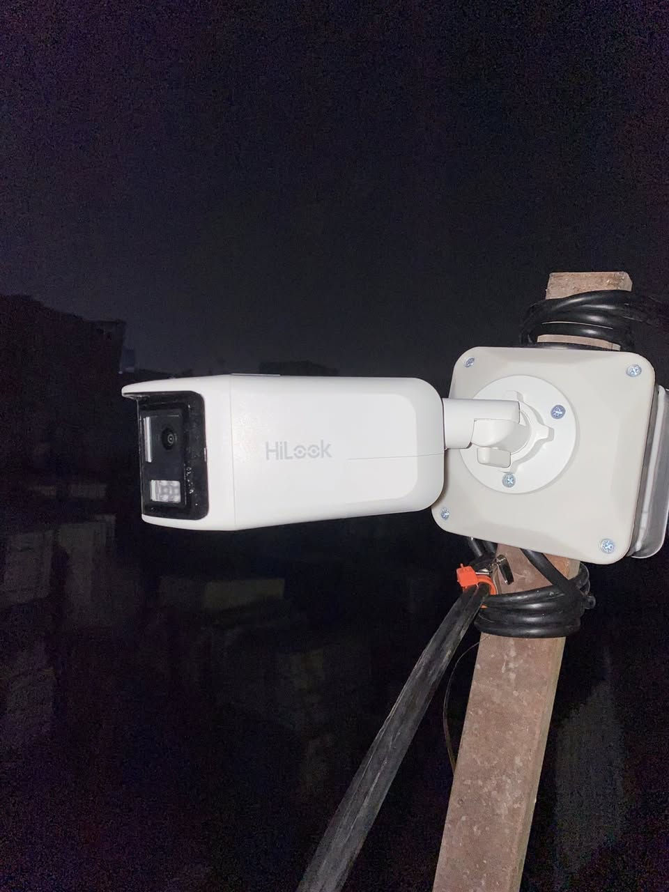 توفرت لدى سكيورتي سنتر لكاميرات المراقبه كاميرات من العملاق #هيكفجن ضمان سنتين استبدال كاميرات بانوراما بدقه عاليه جداً وكاميرا 8 ميكا t287G3 اعلى دقه واحدث اصدار بكميات كبيره علما ضمان استبدال يشمل الكهرباء الخلل المصنعي من كاميرا واجهزه تسجيل وهارد وسويج


**إذا كنت صاحب هذا الإعلان وتريد حذفه لأي سبب، رجاءا أرسل رسالة إلى الدعم الفني**