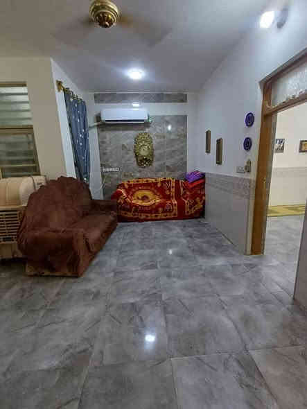 #ب41مليون🙋‍♂️بيت130متر ***********
#يعلن_مكتب_لاخوين_مقابل_قرية_لغدير_عمود291_مباشر

#__مساحه_لبيت_لواحد130متر_مربعه  
#_قريبه_عله_شارع_لعام_كلش 

#بيت_طابو_زراعي_سند25

#سعر_مليون41_وبيه_مجال  

بناء حديث
غير مسكون
بناء ممتاز جدا 

 عنوان لبيت النجف 
#مقابل_ملحق_قرية_الغدير_مباشر 
يحتوي لبيت على+ غرفه2 +صاله +ستغبال +مطبخ +صحيات بلداخل+وصحيات بلخارج 

***********وتساب النجف
