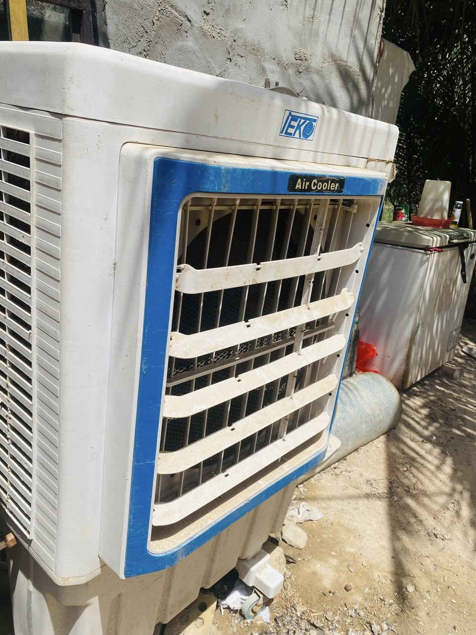 كنفيره للبيع السعر 75الموقع كربلاء حر الصغير متواجد علفيس  رقمي ***********
