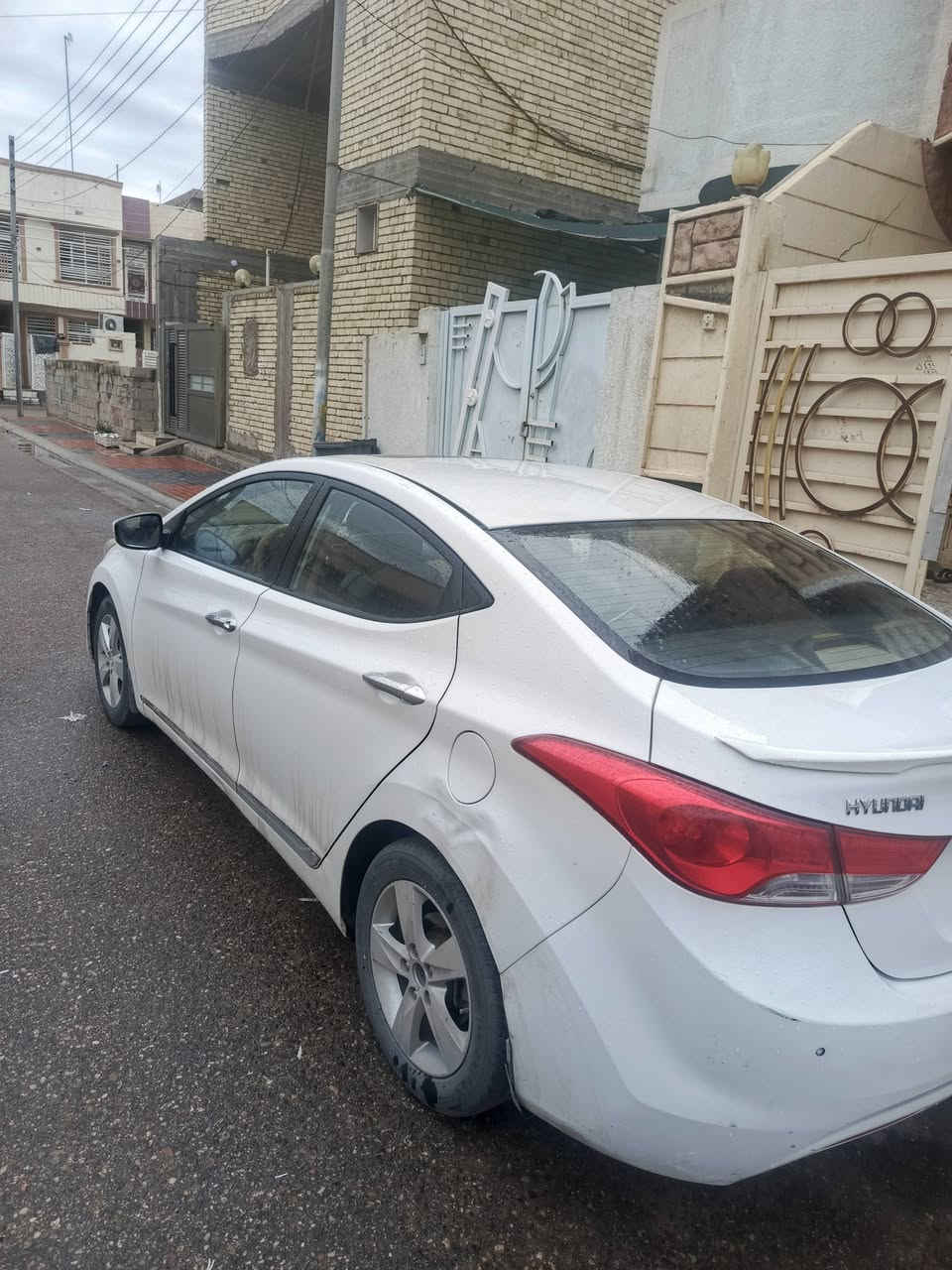 السلام عليكم النترا مديل 12 رقم كربلاء فول مواصفات بيهه قطعه ونص صبغ فقط اثر شخوط بدون دواخل مكينة 1800 ومكينه وكير وحداديه وتخم تاير وتبريد كله جديد مكان السياره كربلاء السعر 102 وبيهه مجال قليل
***********
