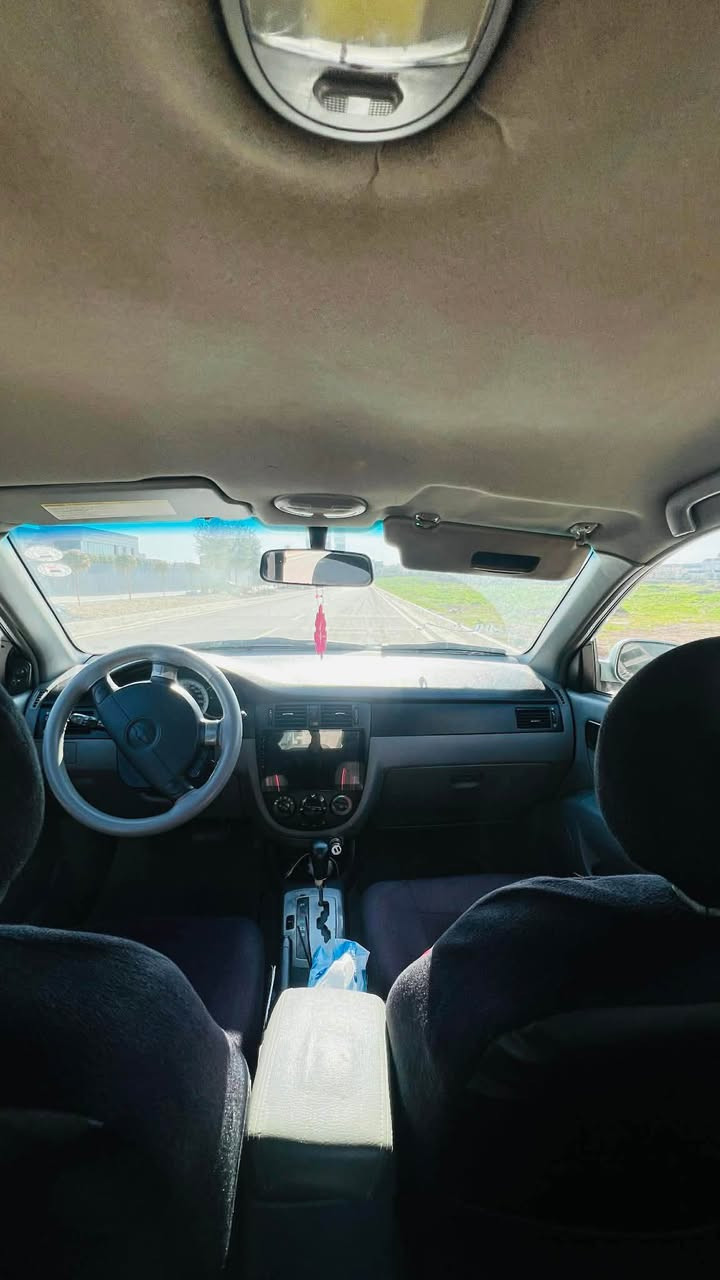 ئؤپترا مؤديل ٢٠٠٦ سوبغ عامه 
گير و مه كينه به شه رته گير ئؤتؤماتيكه   تاخم تايه و نويه هه مووشتى نووى كرايته و ه
*********** أربيل, العراق
