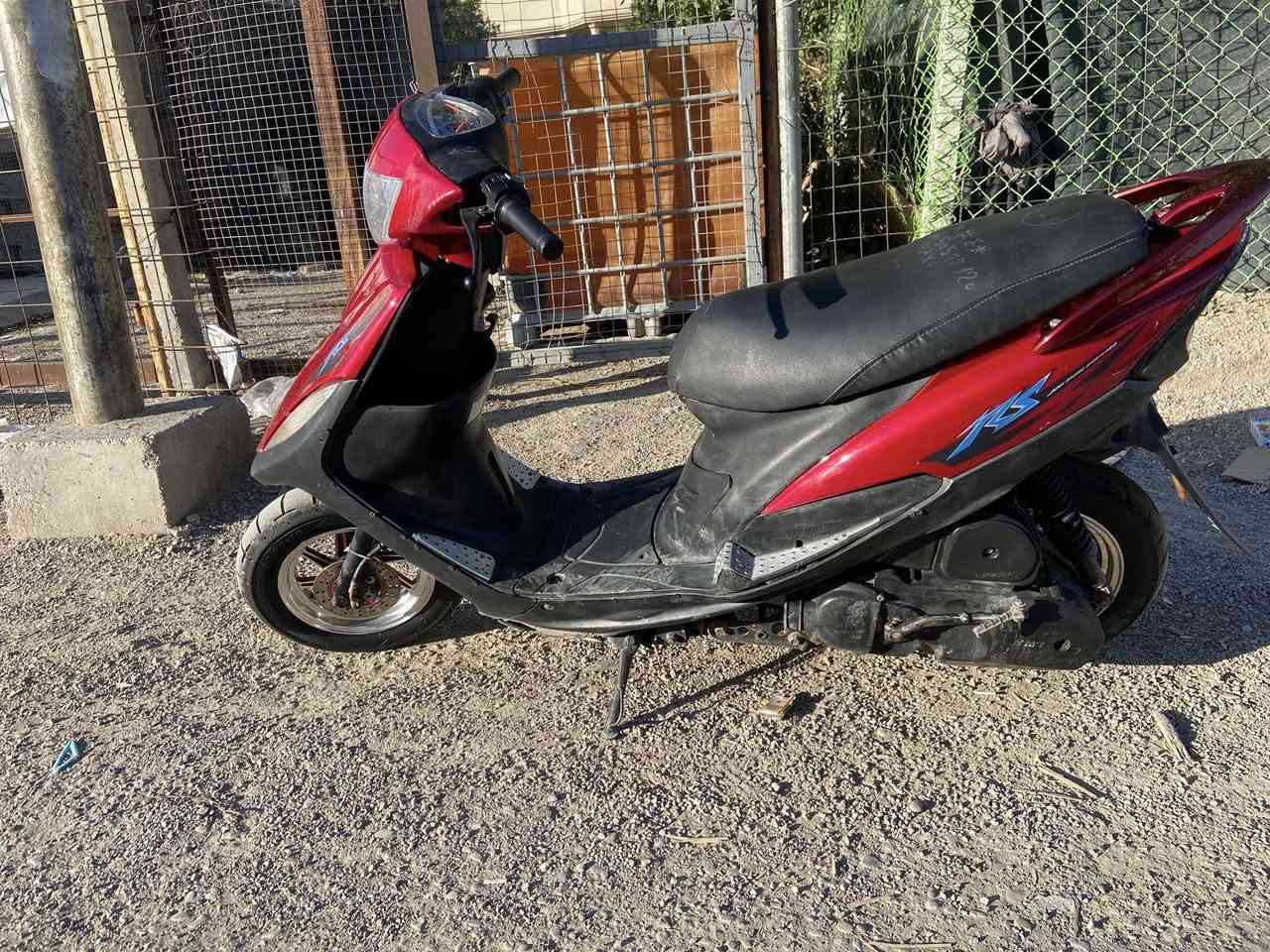 دراجه ماكس عدله بوشه 49. دراجه حلوه ونضيفه مستعجل على بيعته 550بيها مجال كوت العزه الجديده ..***********
