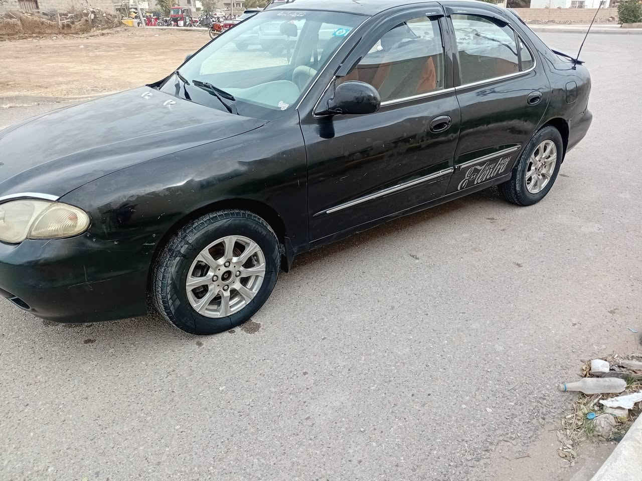 السلام عليكم النترا موديل 2000 رقم بغداد نكليزي تحويل مباشر سياره بلاديه مكينه 2000 كير عادي سنتر لوك جام كهربائي تدفه تبريد شغال تخم تاير صدر جديد دواخل جديده سياره عتبرها حديث ماشالله حلها حل الحديث سعرها 43  وبيها مجال اللشراي بسيط ***********
