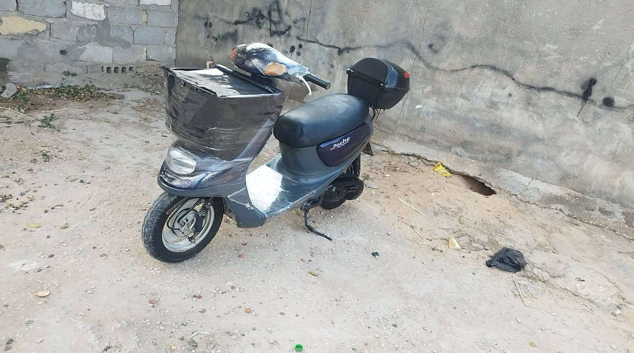 السلام عليكم ورحمه الله وبركاته دراجه منغول بلاديه 2003 ما مفتوحه كل شيء شغال العنوان كربلاء سائدين حي الغدير الشراي نتصل دراجه جديده ومال جنايه ***********
