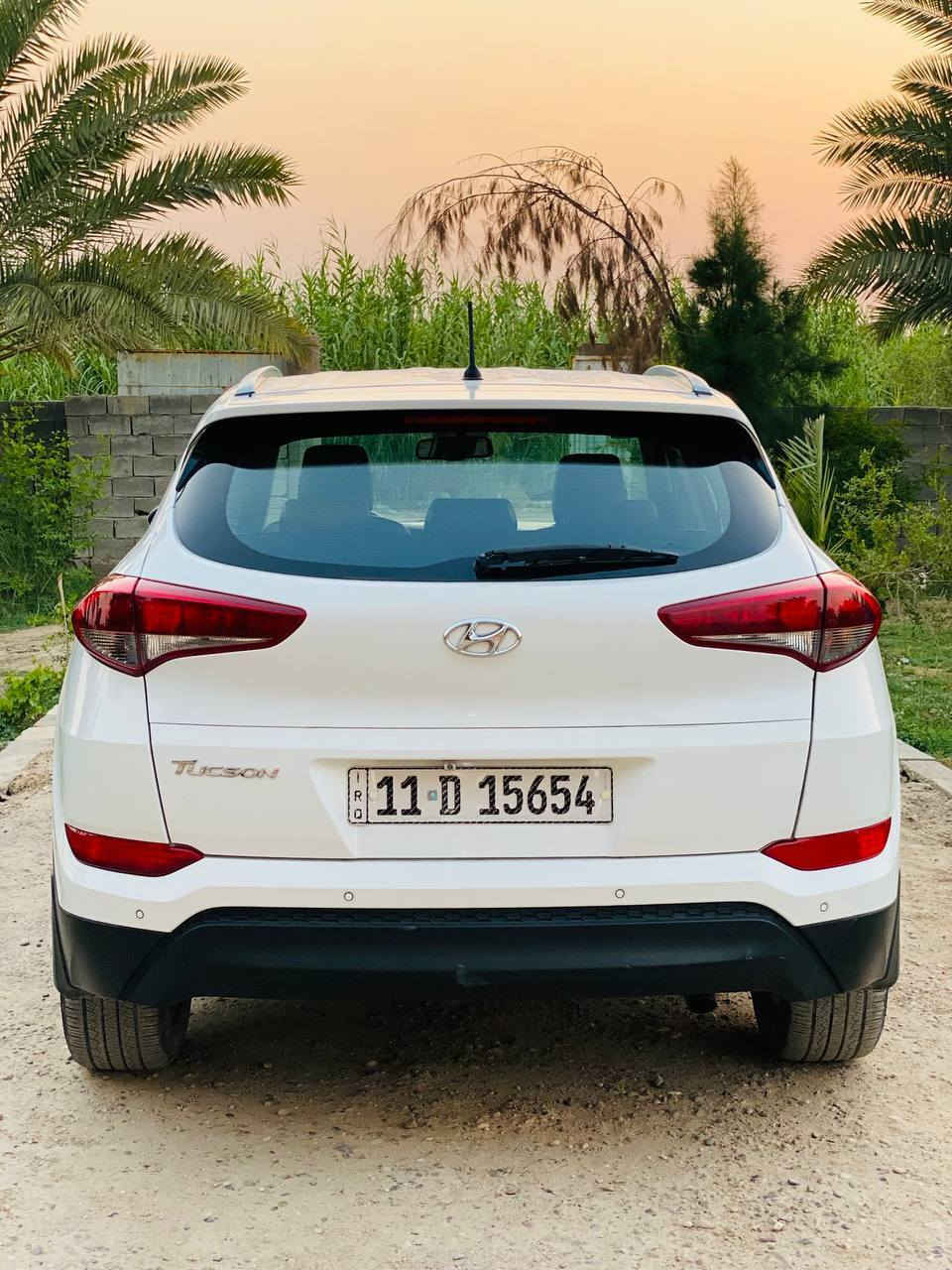 السلام عليكم  اقره تفاصيل قبل لا تخابرني
توسان 2016 خليجي

نص فول

سايد بريك بلرجل

لايت لد

لد نهاري

تبريد قطعتين

يدات نيكل

5 ويلكب

مري شفط

اشاير مري

بسمي تحويل ثاني يوم

بيها بارد بلبنيد 

السعر 170 وبيها مجال كلش بسيط

بيها حالوب بالقماره فقط وممبين فقط السونار طلعه بالعين مينشاف

***********.      مكان السياره بابل 

***********
