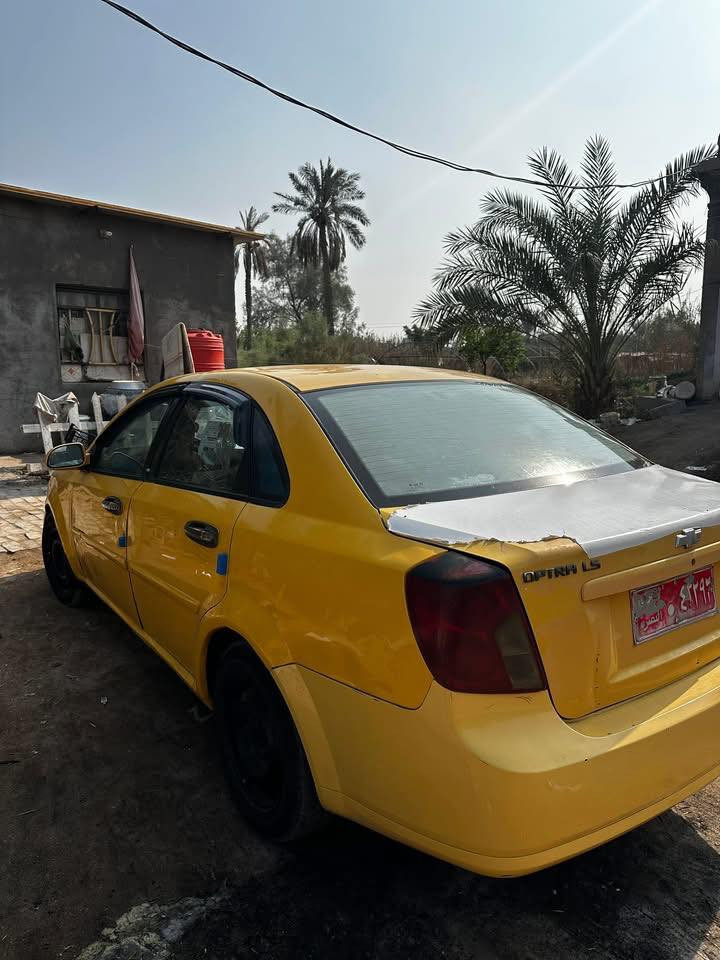 اوبترا موديل ٢٠١١ سياره حلوه وجاهزه مكينه كير تبريد السعر ٤٥
***********
