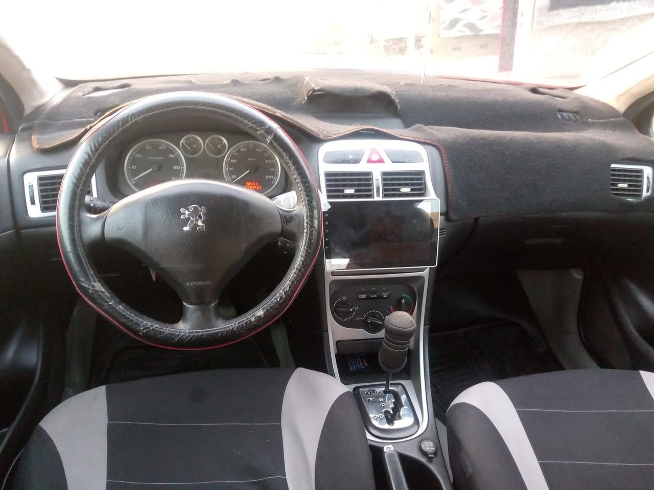 بيجو ٣٠٧موديل ٢٠٠٥ سياره جاهزه محرك وكير وحداديه تبريد رقم بغداد سنويه مشروع وطني صاحب سنويه بكركوك سعر ٥٢ورقه بيه بطاقه بنزين *********** بيه مجال للطيبين مكانه بكركوك
