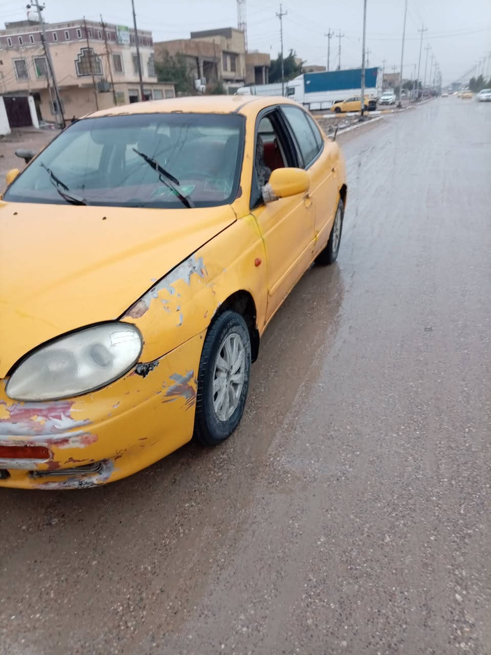 سيارة جاهزة مكينه وكير وحدادية شرط موديل 2001 سنوية منتهية 2019 راعية بسوق الشيوخ ما واصلة مكان  سيارة ناصرية مركز سعر 10 الاتصال على الرقم *********** او ***********
