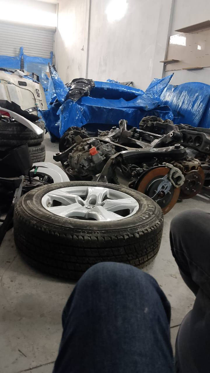 من رخصة الادمن المحترم بحمد الله وصول حاوية جديد الى محلات شهم ودانيال رافور بانزين رافور هايبرد هايلندر هايبرد هايلندر بانزين كراند هايلندر واتساب *********** أو ***********
