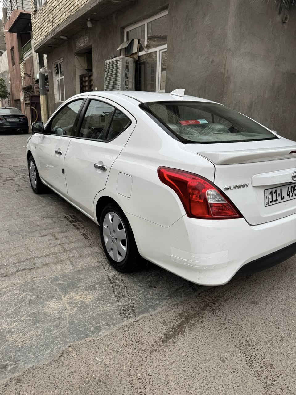 سلام عليكم عندي سني هندي للبيع موديل 24 رقم بغداد سياره كفاله من الصبغ والبارد سياره ام الضمان مكاني بغداد ***********
