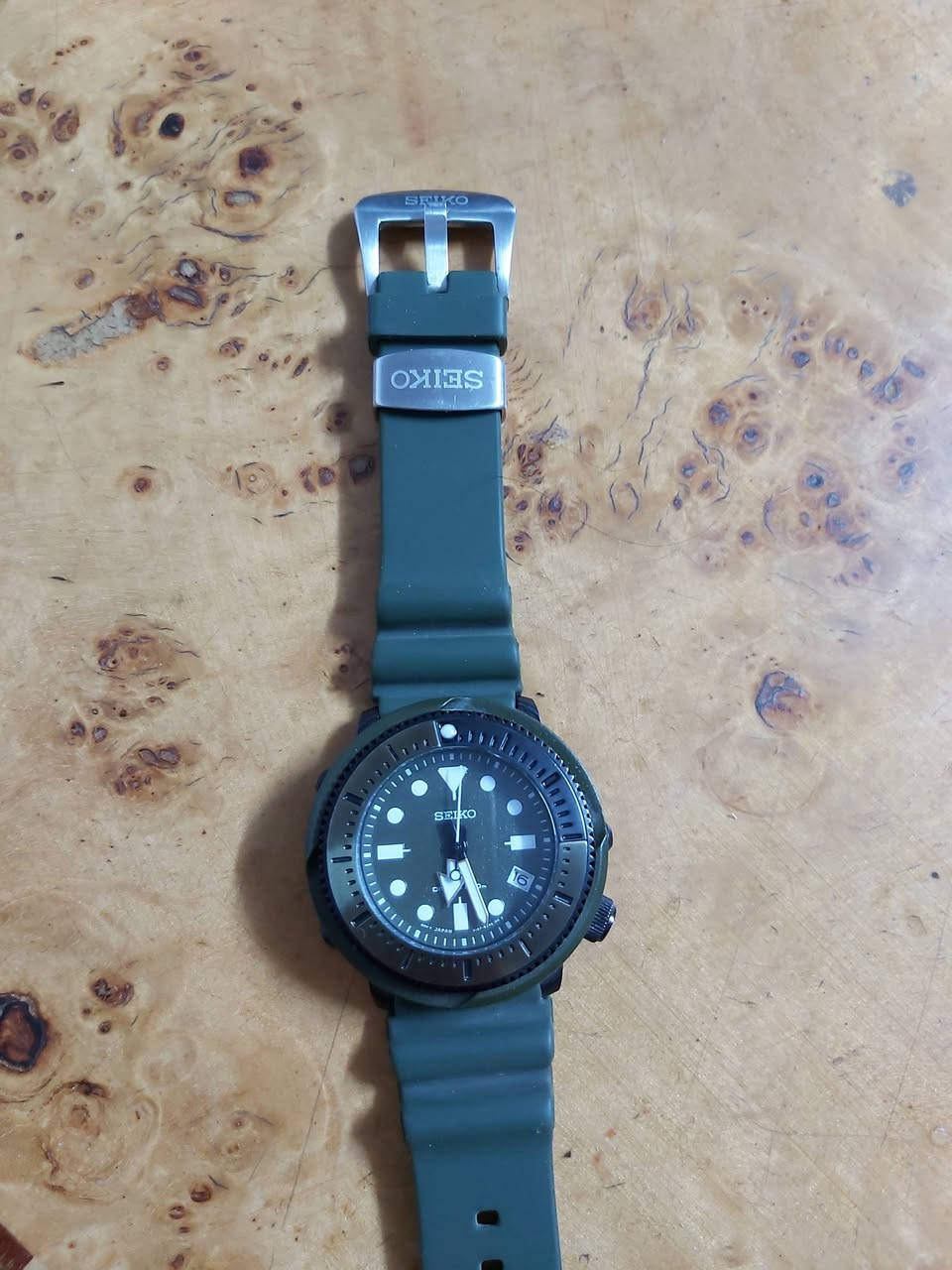 السلام عليكم
ساعه سايكو دايفر أوتوماتيكية سولار طاقة شمسية 
قطر الساعه 44
200 متر ظغط 
ساعه ياباني
أوتوماتيك
اميال ورقام لامينوس 
سعر الساعه 100 ألف
يوجد توصيل


**إذا كنت صاحب هذا الإعلان وتريد حذفه لأي سبب، رجاءا أرسل رسالة إلى الدعم الفني**