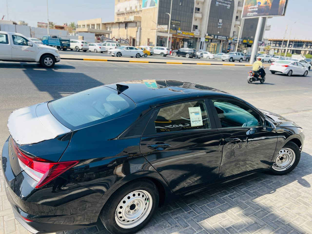 السلام عليكم ،،، النترا وارد امريكي معوقين ، مكينة 2000 دوش ، حادثها تبديل باب خلفي عكس السائق + ربع البنيد بي بارد ، صور الحادث بالمنشور السعر 135 وبيها مجال، متواجد واتساب ***********
