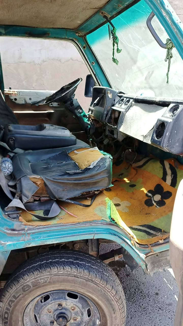 سلام عليكم كيه حمل مكينه وكير ٢٧٠٠ وشاصي مكفولات ابيع كوم حديد بدون رقم وبدون كلشي اتعهد سرقه وعشائر مكاني بغداد الامين 18  وبيها مجال  ***********
