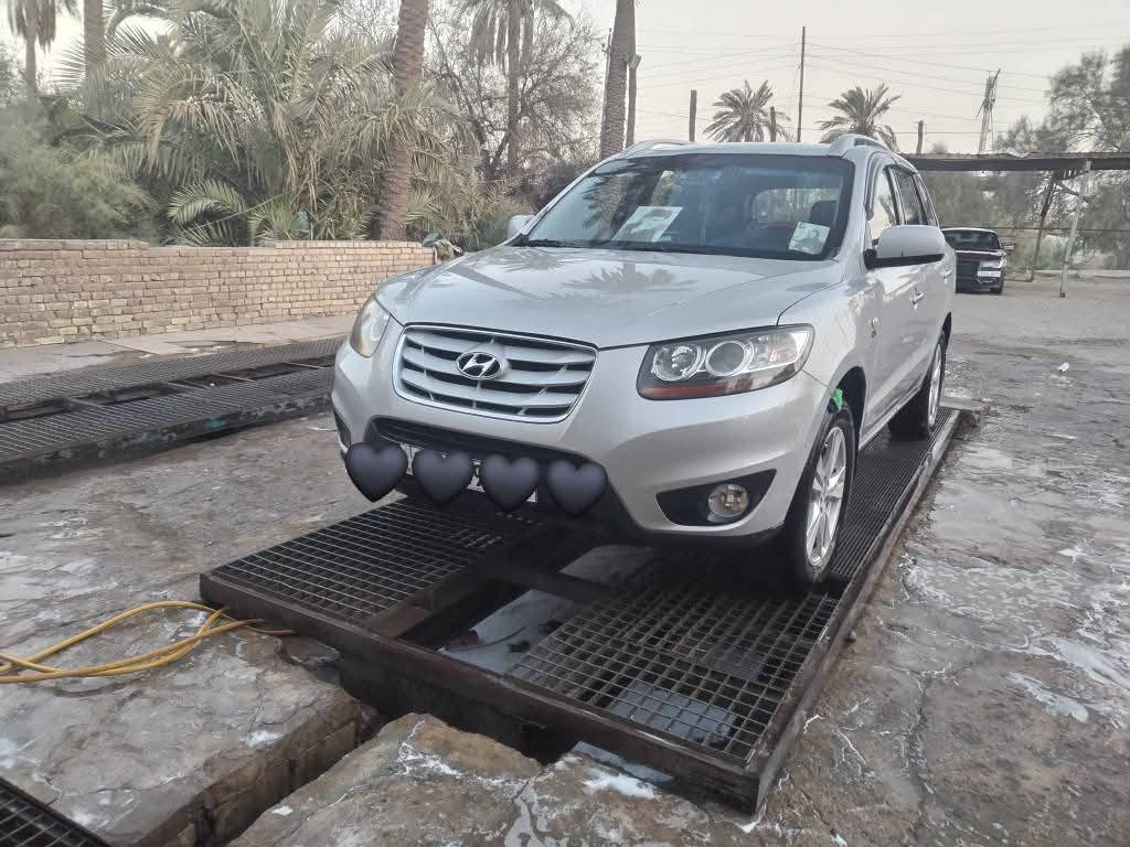 بسبب الوعود الكاذبة أعيد النشر
ادوات ادوات ادوات
سنتافيا موديل ٢٠١١فولل مواصفات فتحه بل قماره
تخم تاير دبلات جددد حداديه فولل
رقم سليمانيه متومه طبق الاصل 
كهربائيات شغاله السياره كلها تحكم ستير 
٧راكب كاز كاز السياره خدميه الله شاهد ماذب عليها ربع
السعر 55 وبيها مجال
*********** مكان السيارة ميسان
