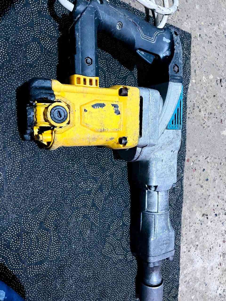 للبيع


**إذا كنت صاحب هذا الإعلان وتريد حذفه لأي سبب، رجاءا أرسل رسالة إلى الدعم الفني**