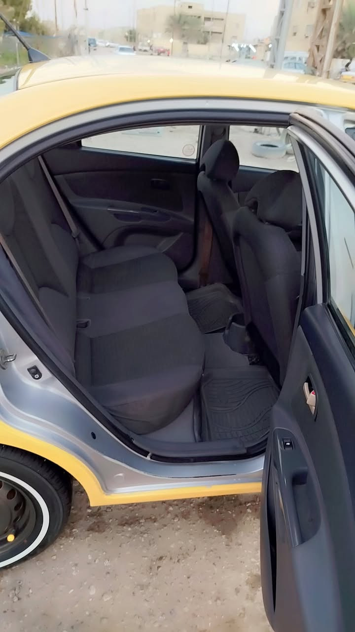 كيا ريو 2008 مكفولا خليجي السعر 85 وبيها مجال ناصريه مركز الستفسار ***********
