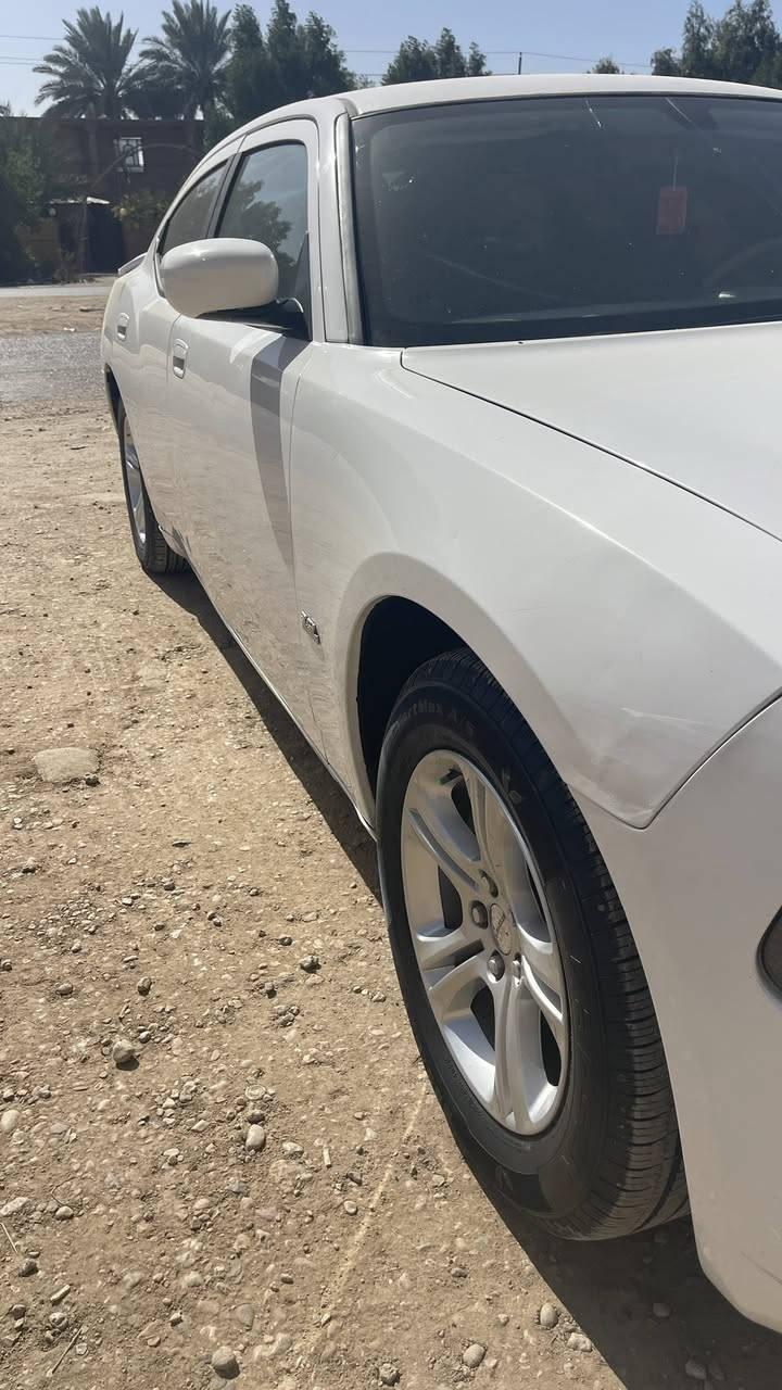 من رخيصه الادمن
جارجر 2010  محرك 3500  مكفوله السونار بالمنشور فقط الهلال 
كير محرك حداديه تبريد تايرات خير من الله 
مداور ثاني يوم بس كردي 
السعر 120 وبيه مجال شي بسيط 
بابل شوملي 
اتصال***********
ملاحظة تشوف غاليه اعبره والله يرزقك ويرزقنه
