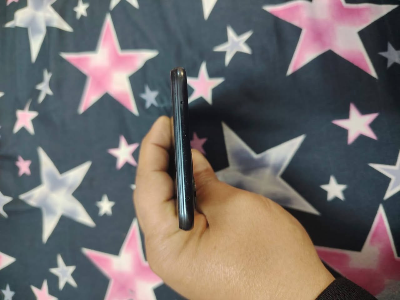 السلام عليكم عندي جهاز شاومي 11Lite  جهاز اخو الجديد بدون ملحقات جهاز فقط ذاكرة 256 عشوائية 8+8 جهاز راقي للبيع او امراوس حسب القناعه مكاني البياع رقمي ***********
