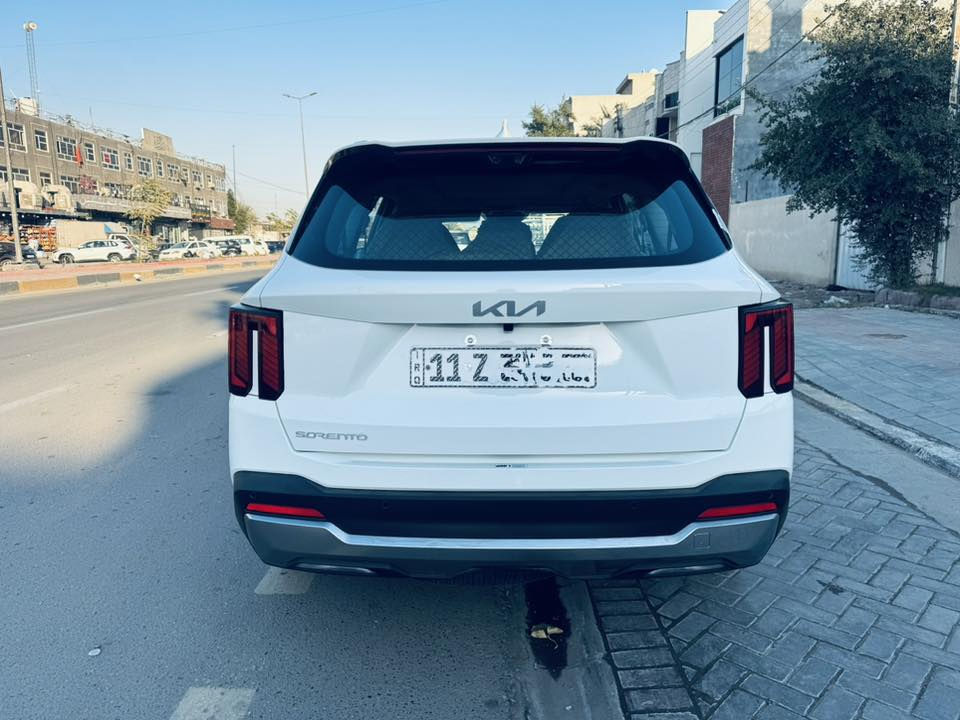 كيا سورنتو 2025
ماشيه 27 الف
بانوراما  
ويل 20 
كامرات عدد 2
داتا شو 
للاتصال ***********
