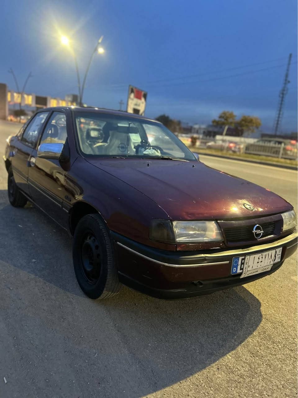 اوبل فكتره 
موديل 1991 
محرك 2000
لا صرف ولا بخار  بشرط 
سنويه 2028 
تخم صدر امامي خلفي 
تخم تايرات جديد 
￼ ABS  
￼￼0/7/7/1/9/6/8/0/0/3/4 كركوك, العراق
