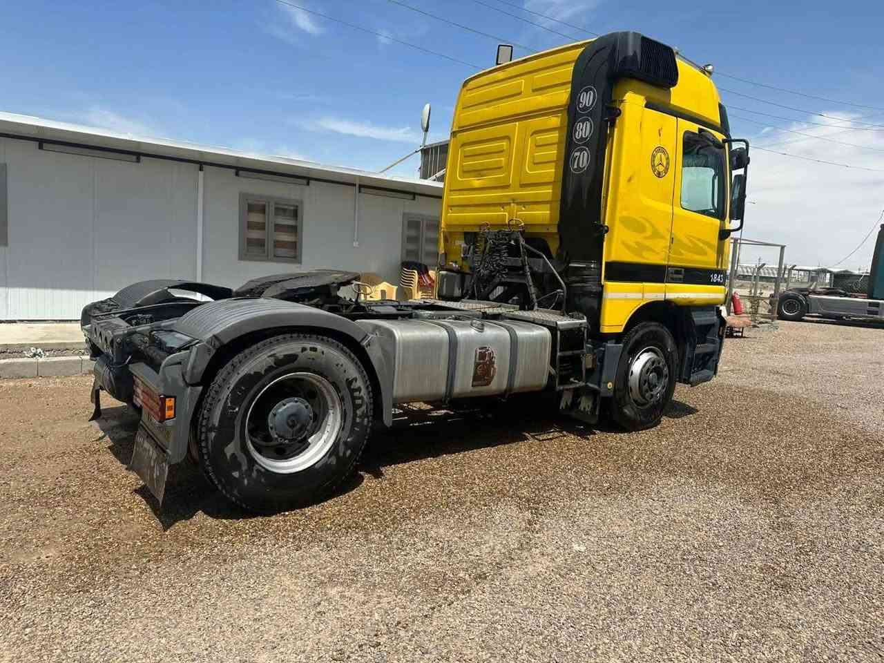 سلام عليكم البيع اكتروز مديل 97 حجم 1843 رقم بصره انكليزي سنويه جديده مرسمه فلات تحويل مباشر سعر 160 بيها مجال مكان سياره بغداد اخوان اني مكلف بل نشر رقم صاحب سياره ***********
