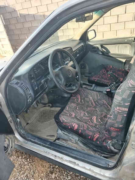 السلام عليكم
اوميكا ٩٢ محرك 2000 رقمها انبار  السعر 20 وبي مجال
***********
