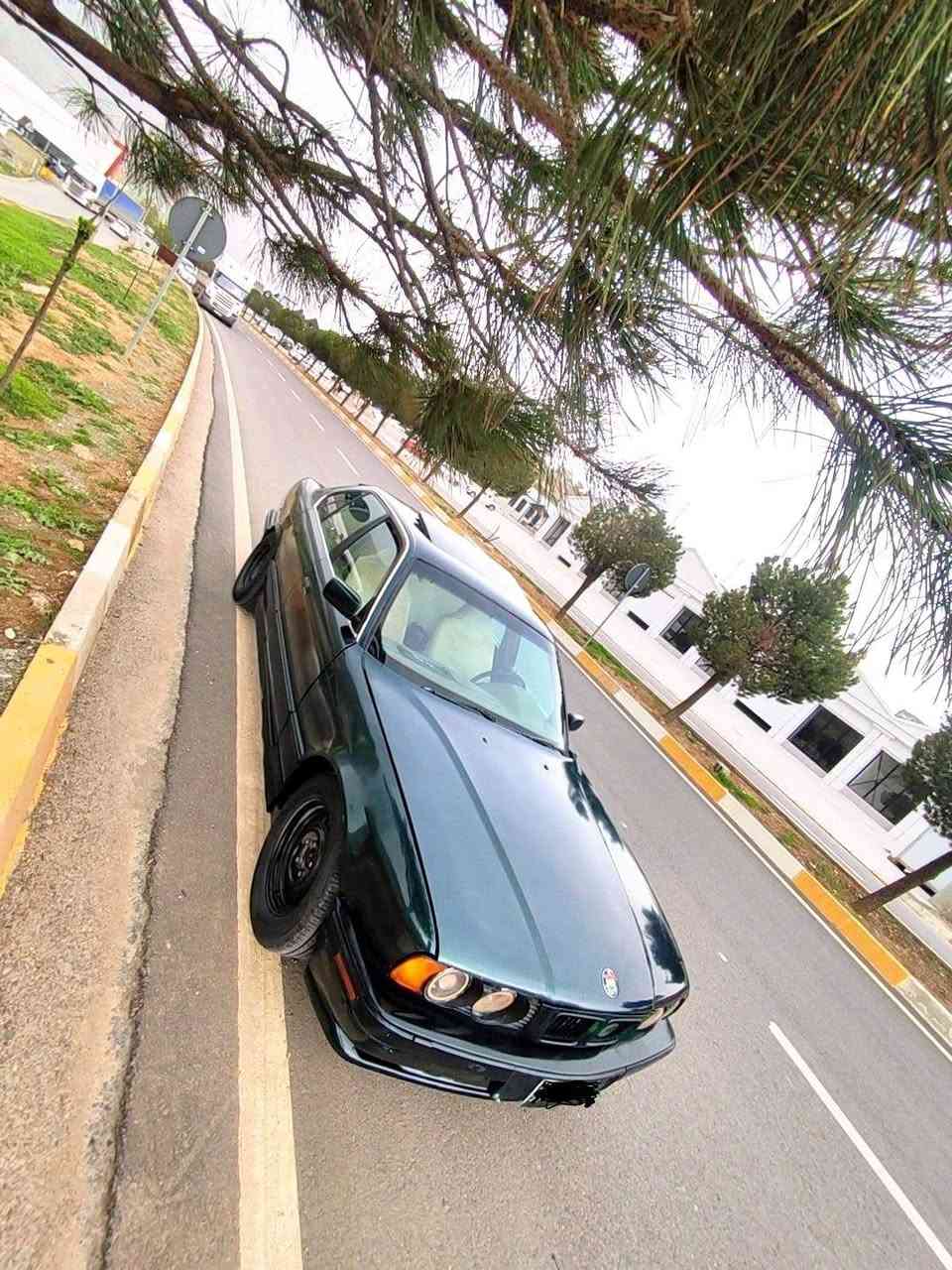 Bmw E34 525XII
تاقانەی هەموو کوردستان 
مۆدێل 1994مانگی8 
ئەلقە زەرب و زینۆن
دعامی M5
ناوزەرد 
دەبل کێچ 
گێرعادی و ئۆتۆماتیک و سپۆرد 
3مۆدی لێخورین ،ECO ,SPORT.SNOW
سلایت 
کوشین هیتەر و کارەبای 
 تحدید سورعە
چوارجام کارەبایی
دەبل چەکمەجە
ABS .tructoin
تەبرید مەرکەزی 
لەوی و دەبلی سپۆرت 
مەکینە 6پستۆنی 525دەبل دیجتالی سەقەری بۆبەستراوە 
چوار تایەو ویلی سفری بۆبەستراوە 
گێر و مەکینە و تەقەو رەقە و مالی مەدەنی و دزیاری قەرداری و حجزی حوکمی مەدەنی و وەرگەران بەشەرت 
واجیهە ئارمی هەولێرە بەشەرتی ئەولەویات 
قنچێکی بچوکی پێشی هەیە و پشتی کەپسە 
سەیارەکە دینار مسروفی تێدانییە 
نرخی 39 وەرەقە ومجالێکی برایانە أربيل, العراق


**إذا كنت صاحب هذا الإعلان وتريد حذفه لأي سبب، رجاءا أرسل رسالة إلى الدعم الفني**