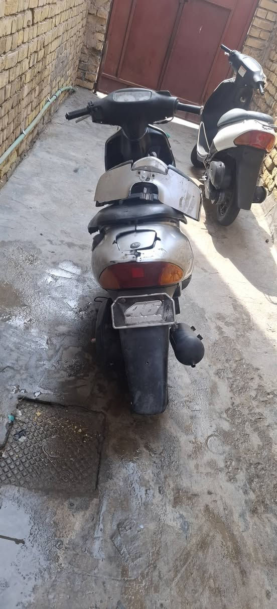 دراجه ساسوكي جنطه نضيفه من كلشي
نقص عقل مع العلم صوت ناعم 
ابيع كوم حديد ***********
