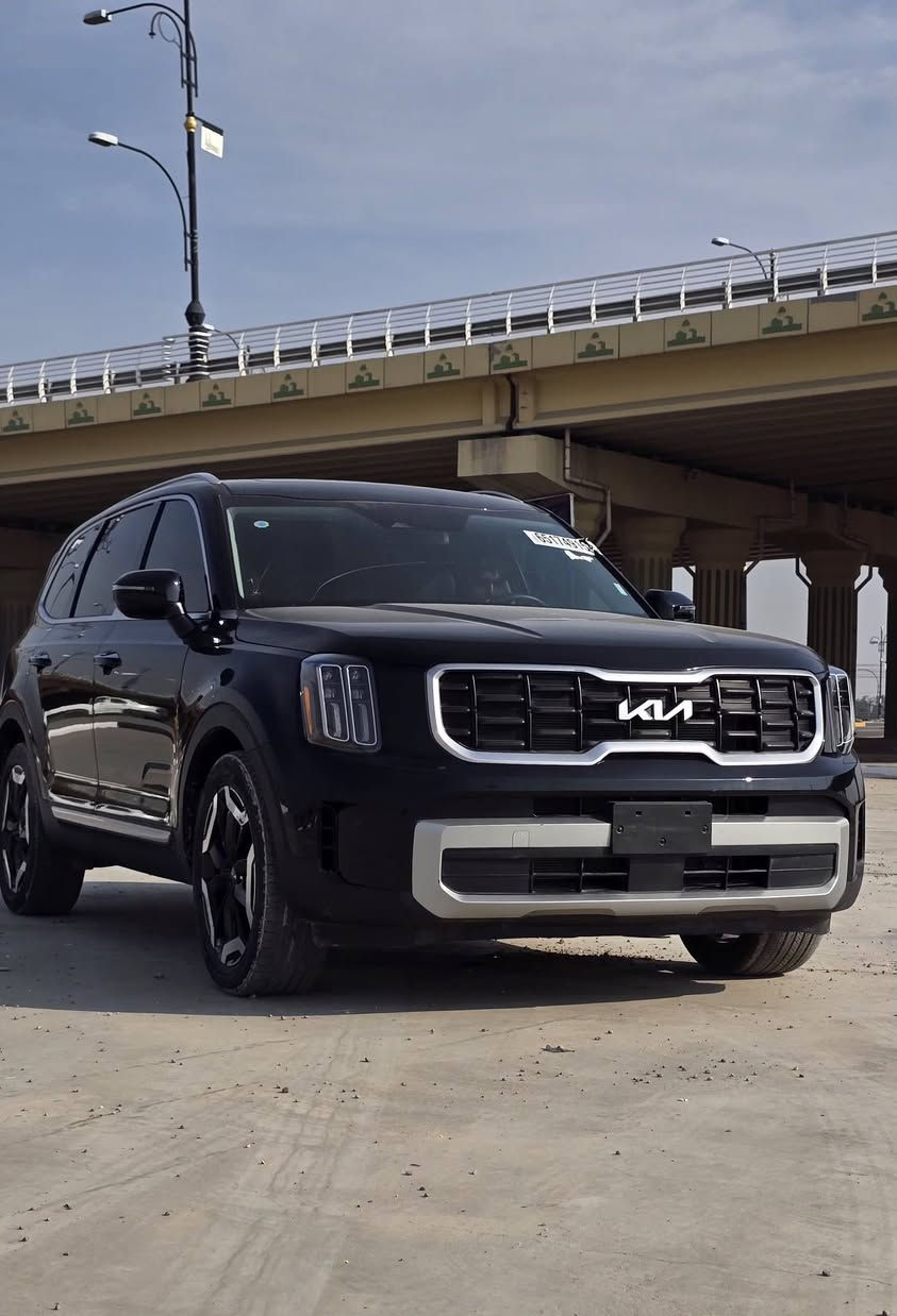 KIA TELLURIDE
كيا تيلورايد موديل 2025 وارد امريكي 
تاهو كوريا
لون اسود
 رقم فحص مؤقت
 ماشية 1900 ميل فقط
 زيرو بحالة الوكالة

مـواصـفاتها 
فئة S
📍سلندر 6
📍فتحة سقف
📍بصمة
📍تشغيل عن بعد
📍كشنات كهرباء
📍 كشنات تدفئة تبريد
📍تحديد مسار
📍تحكمات ستيرن
📍نضام ابل كاربلاي
📍اندوريد اوتو
📍كشنات جلد 
📍كشنات vip
📍عدسات زينون
📍شاشة متصلة
📍مانع تصادم امامي/خلفي/جانبي
📍اوتو هولد
📍اوتو ستوب
📍اشاير بل مري
📍لايتات امامي خلفي LED
📍مري شفط
📍جنطة كهرباء
📍7 راكب كشنات فصل

 34٫000 سعرها وبيها مجال
***********
***********
***********
مكان البصرة الزبير📍
